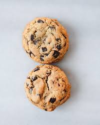 SÜTLÜ ÇİKOLATA COOKİE